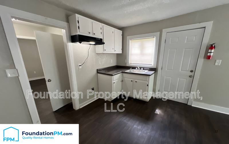 House for rent at 1371 E Trigg Ave, Memphis, TN 38106