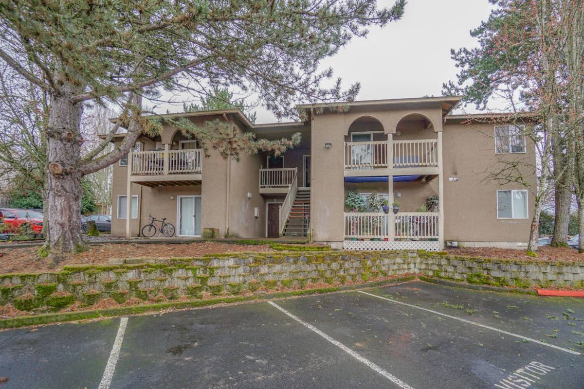 1025 W Main St, Hillsboro, OR 97123 - Apartment for Rent - Image 8