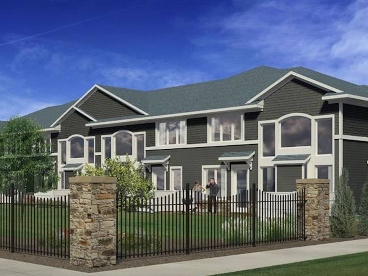 Townhouse for rent at 800 Pinnacle Path, Mankato, MN 56001
