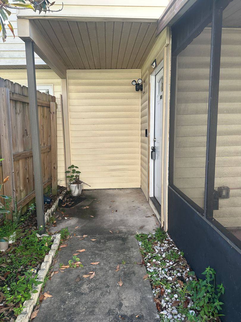 Condo for rent at 1123 Spring Meadow Dr, Kissimmee, FL 34741