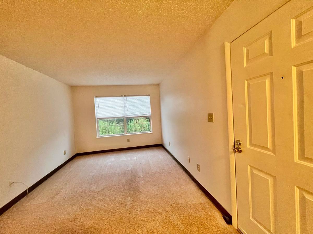 Apartment for rent at 1220 Smith St, Charlottesville, VA 22901