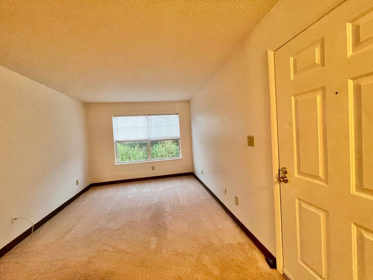 Apartment for rent at 1220 Smith St, Charlottesville, VA 22901