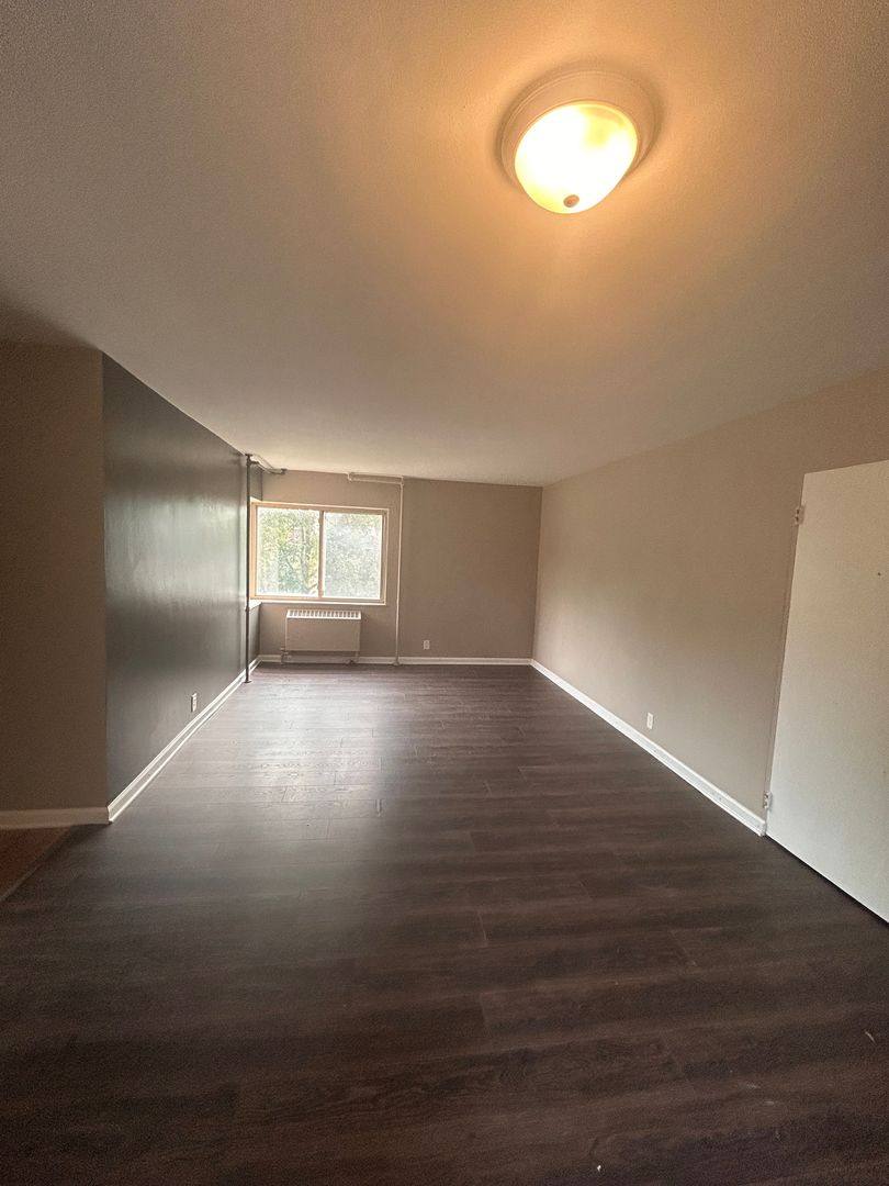 Apartment for rent at 2301 Florida Dr, Fort Wayne, IN 46805