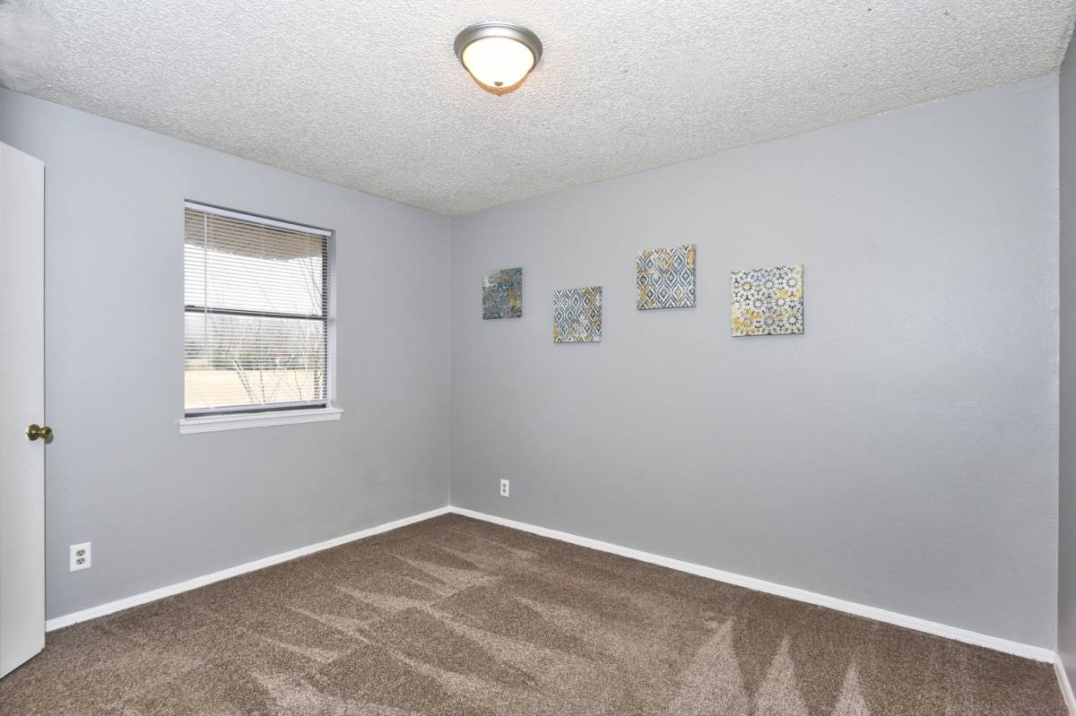 Apartment for rent at 3300 E Hancock St, Muskogee, OK 74403