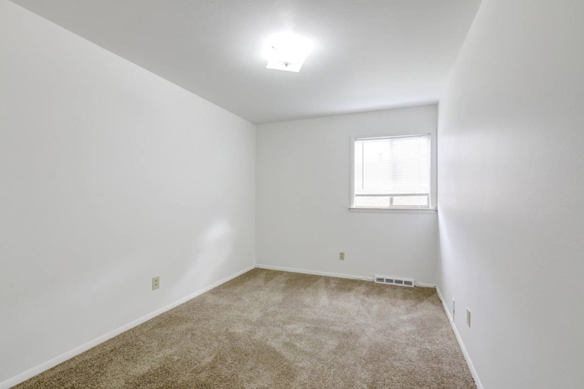 Apartment for rent at 2000 N Mattis Ave, Champaign, IL 61821