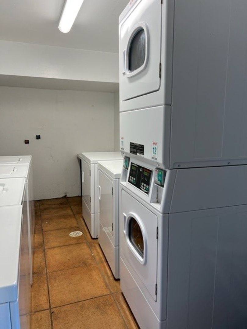 Apartment for rent at 1400 NE 56th St, Fort Lauderdale, FL 33334