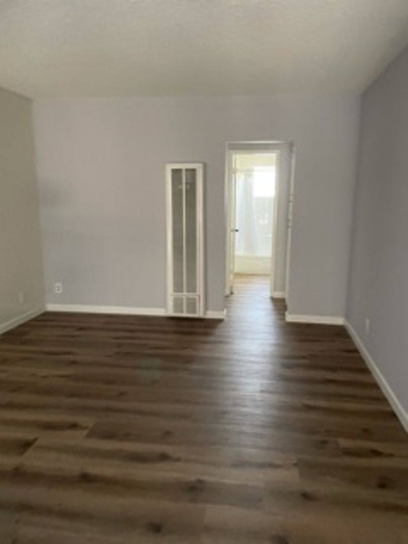 Apartment for rent at 1511 - 1515 Beloit Ave, Los Angeles, CA 90025