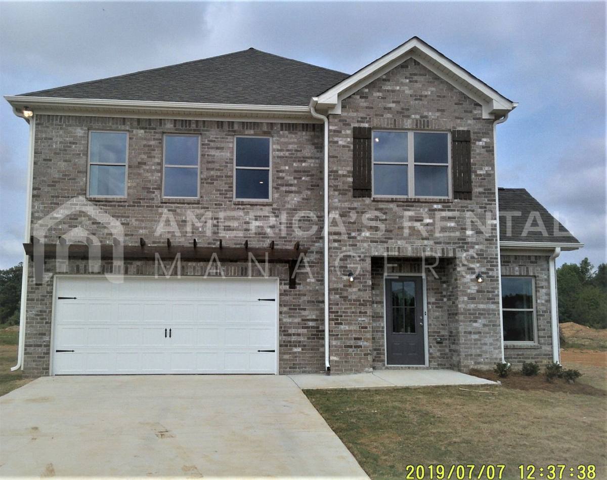 House for rent at 102 Edisto Circle, Meridianville, AL 35759