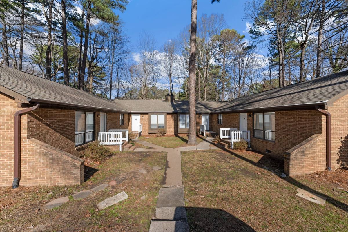 Apartment for rent at 4940 Pebble Beach Dr, Raleigh, NC 27616