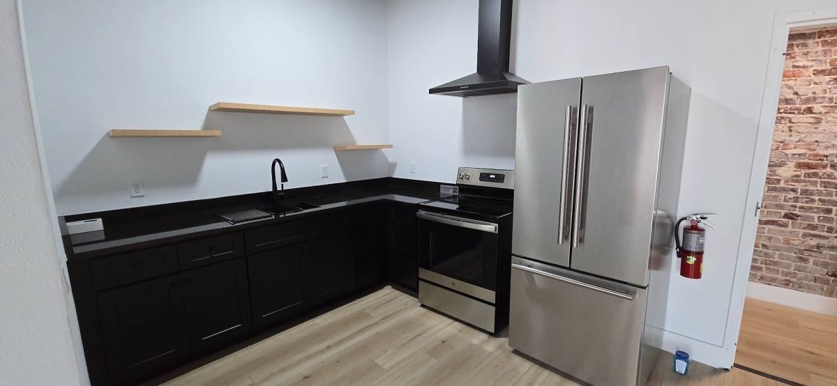 Apartment for rent at 106 S 3rd St, Leesburg, FL 34748