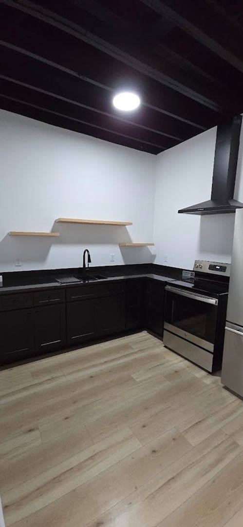 Apartment for rent at 106 S 3rd St, Leesburg, FL 34748