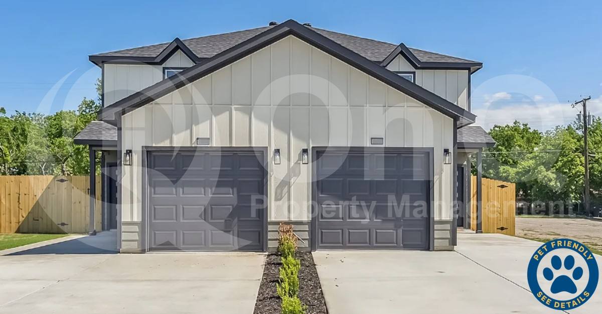 House for rent at 8003 W Elizabeth Lane, Fort Worth, TX 76116