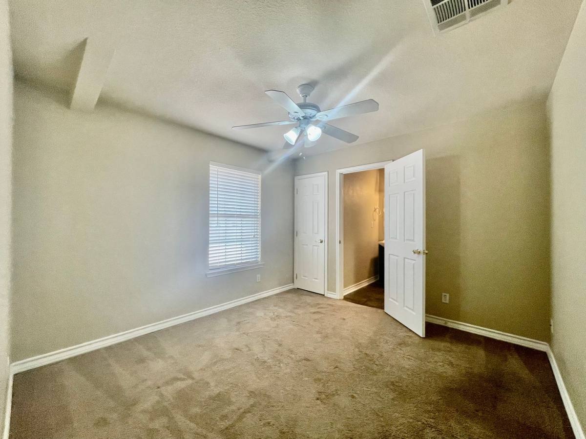 Townhouse for rent at 525 W Hutchison - A, San Marcos, TX 78666