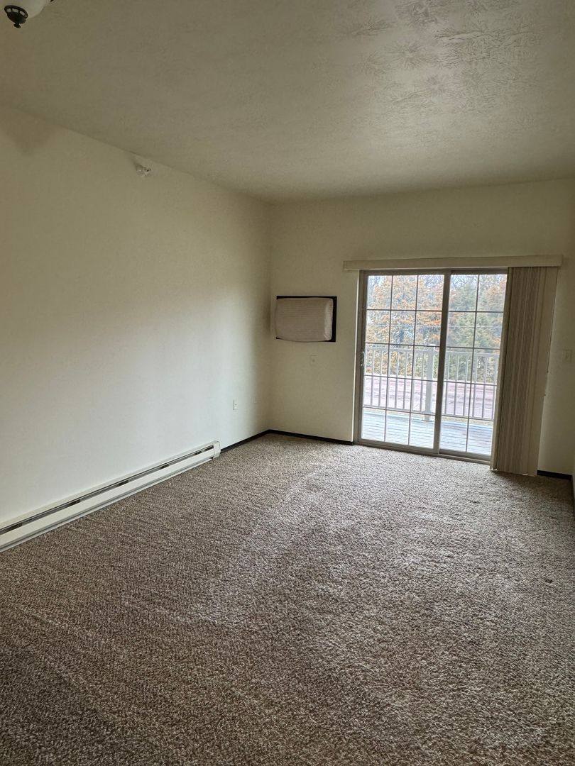 Apartment for rent at 1327 W 23rd Ave, Mitchell, SD 57301