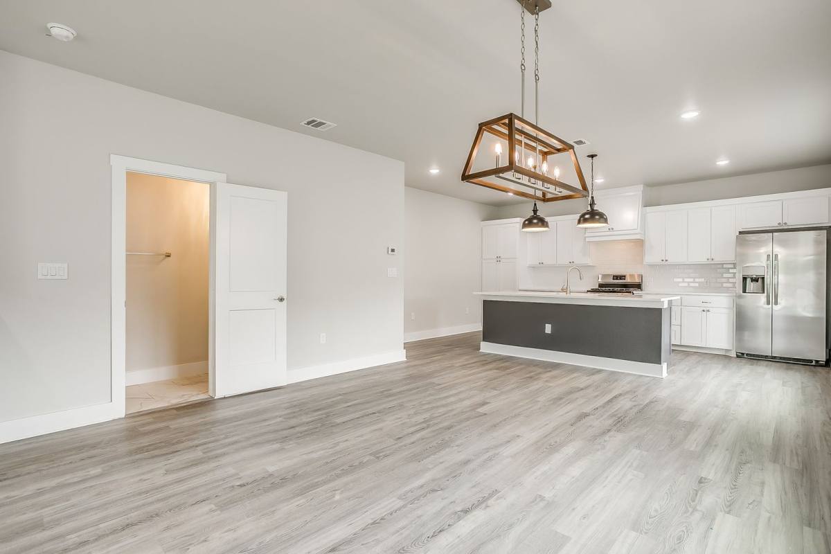 Apartment for rent at 2716 Forest Park Blvd, Fort Worth, TX 76110