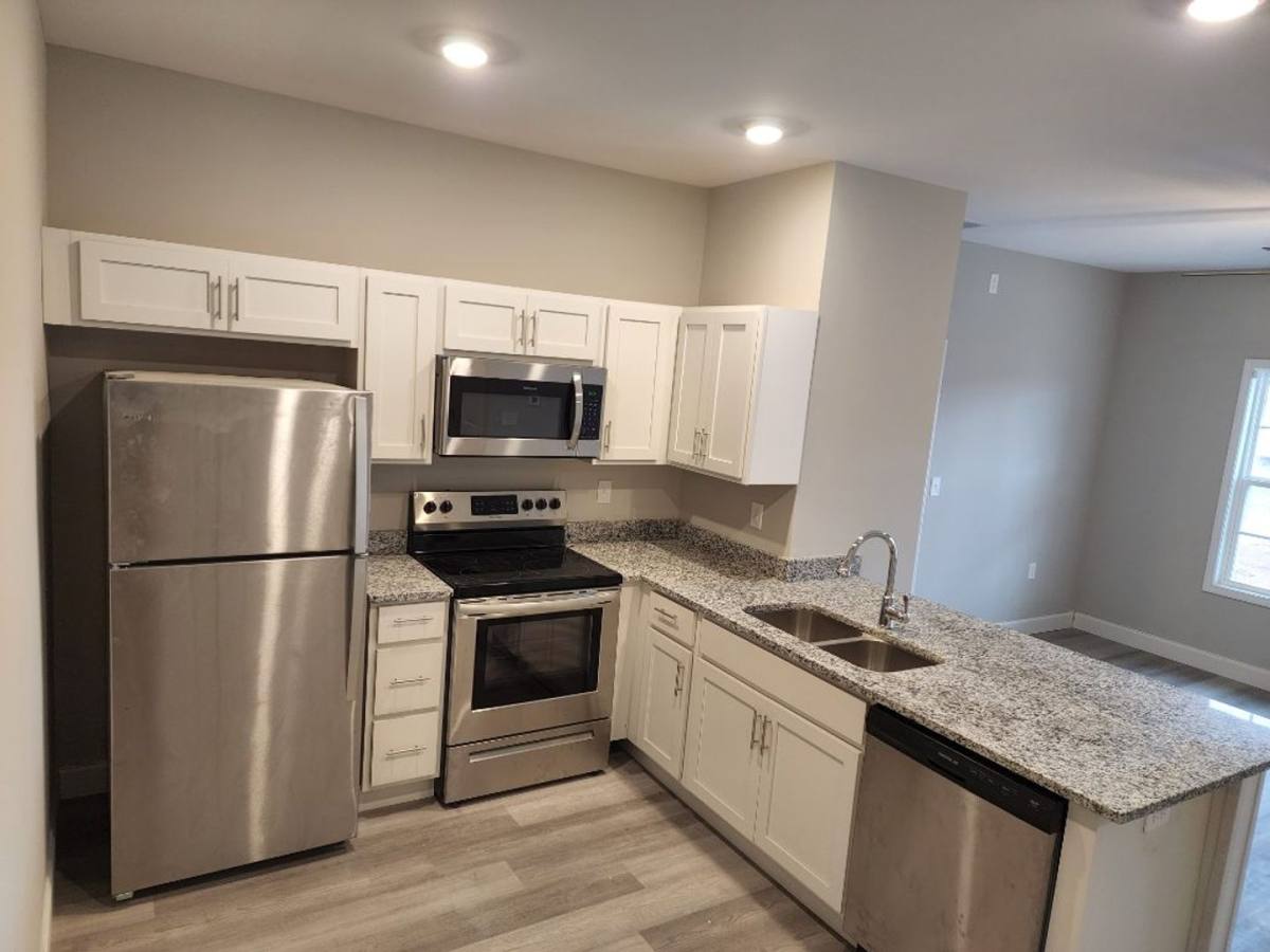 Apartment for rent at 2260 Hickory St, Bowling Green, KY 42101