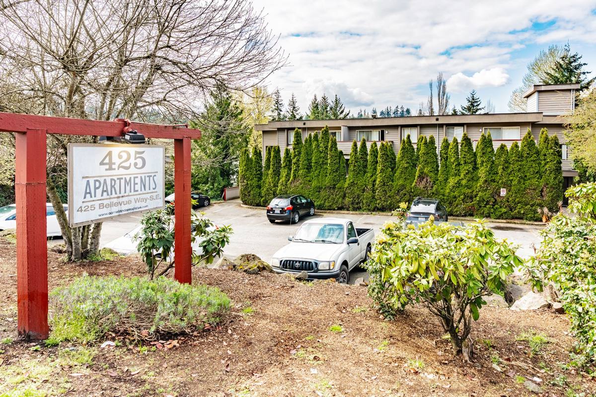 Apartment for rent at 425 Y SE, Bellevue, WA 98004