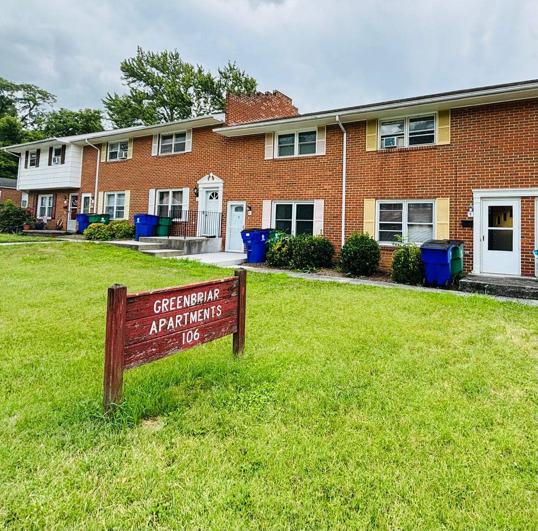 Townhouse for rent at 106 Lucas Dr, Blacksburg, VA 24060