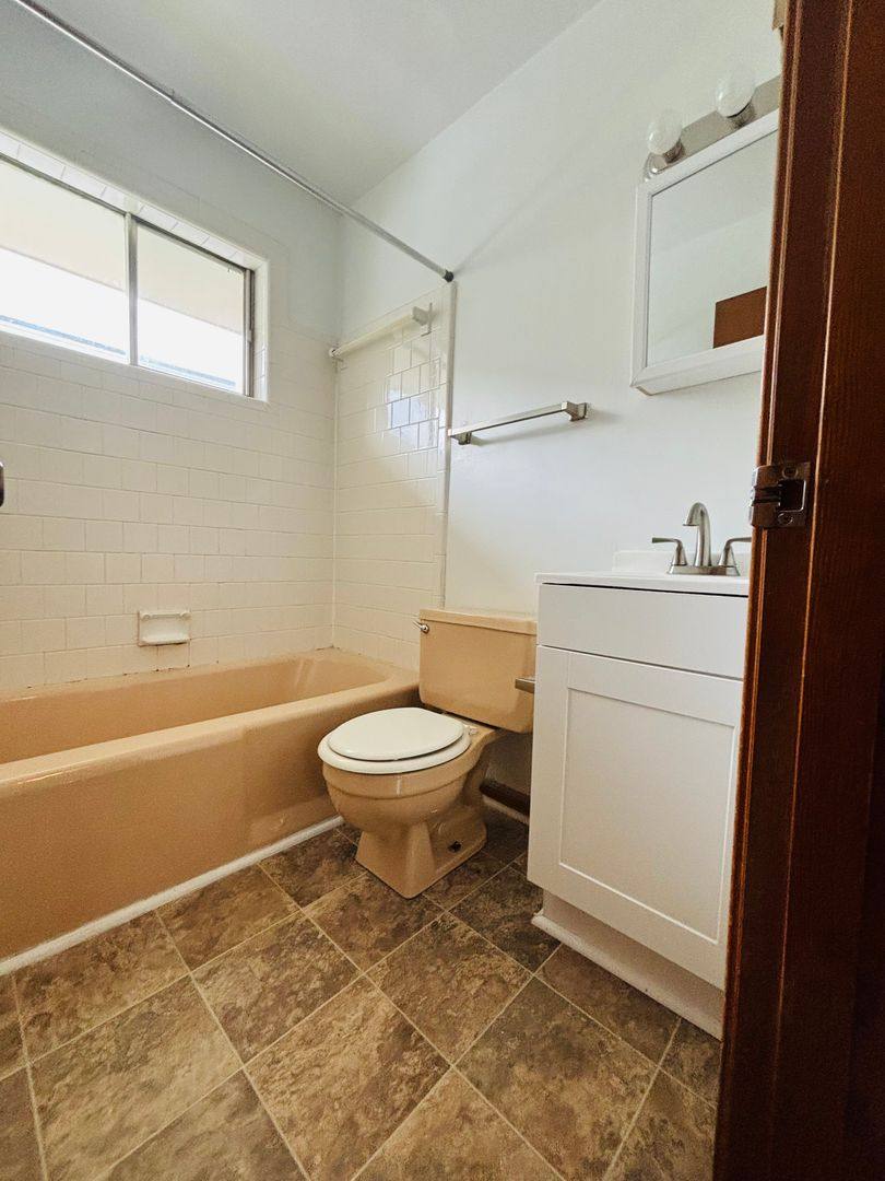 Townhouse for rent at 106 Lucas Dr, Blacksburg, VA 24060