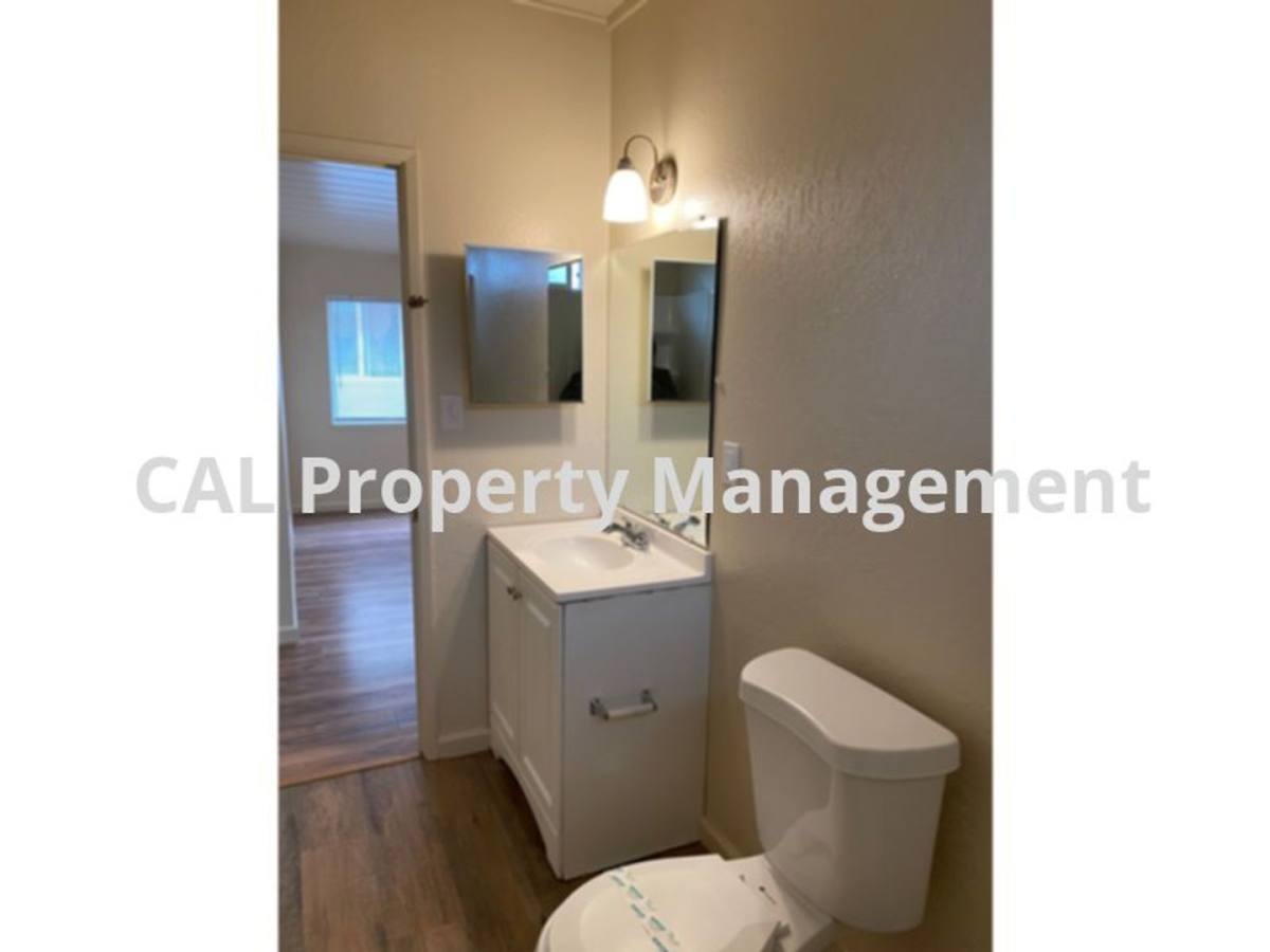 Apartment for rent at 1059 Sanborn Rd, Salinas, CA 93905