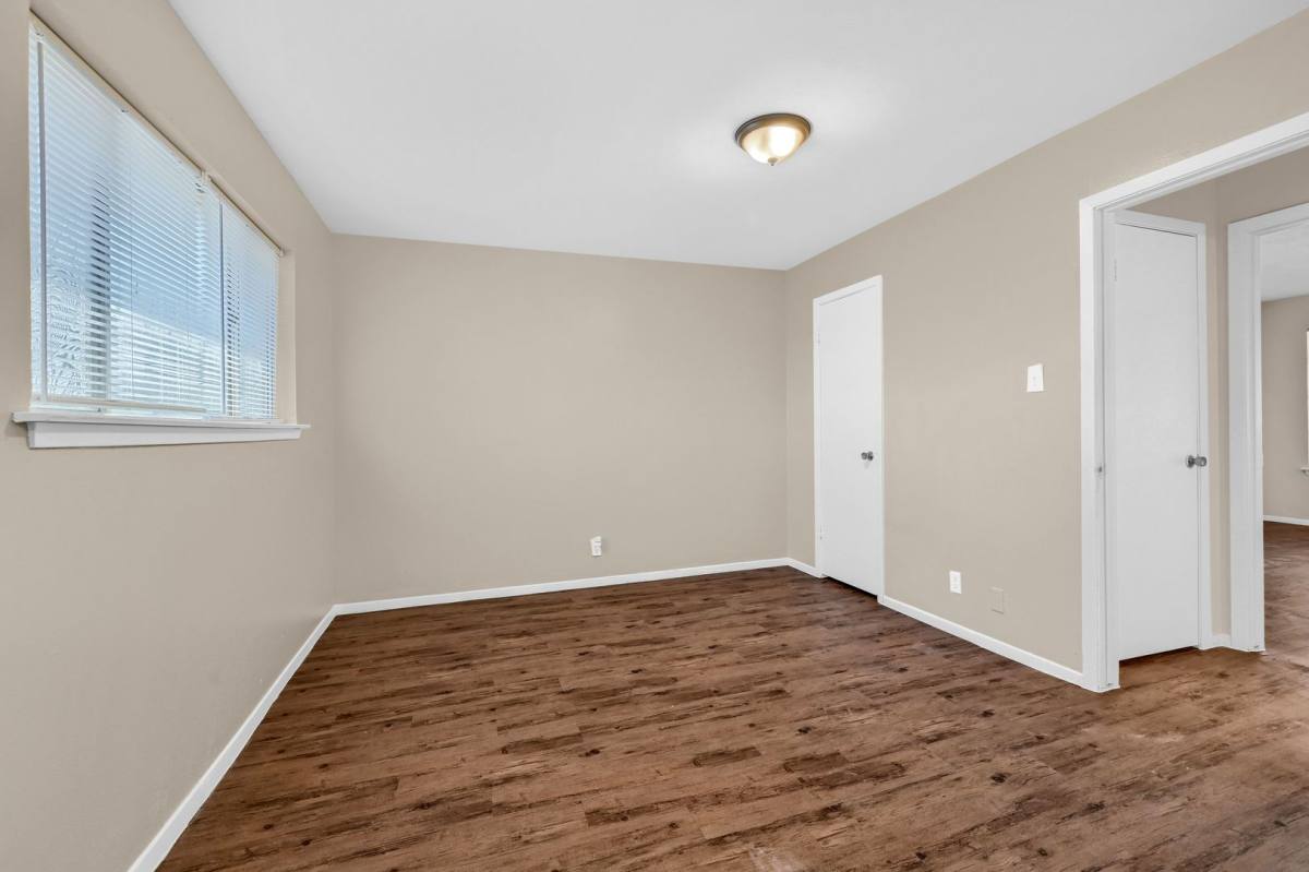 Townhouse for rent at 221 Archer Circle, Sherman, TX 75092