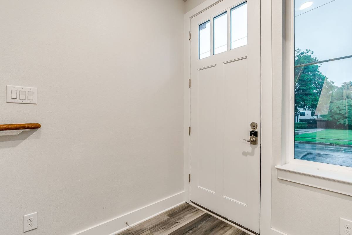 Apartment for rent at 2718 Forest Park Blvd, Fort Worth, TX 76110