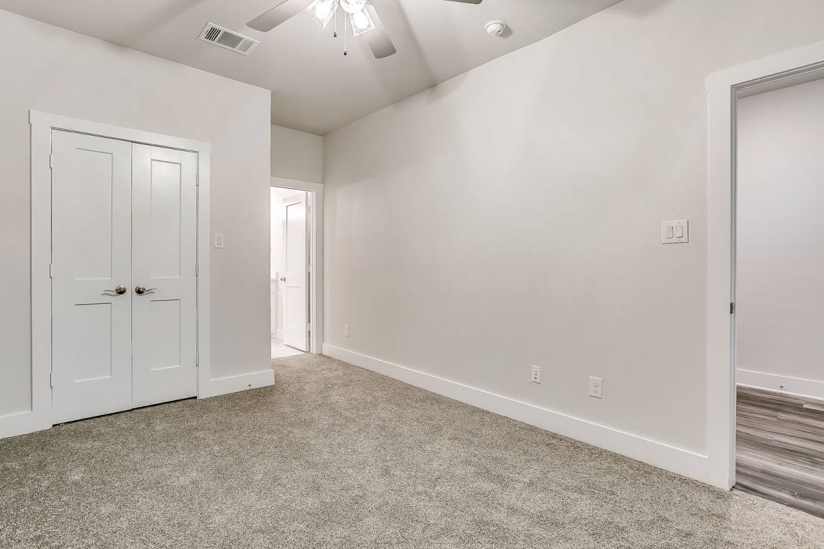 Apartment for rent at 2718 Forest Park Blvd, Fort Worth, TX 76110