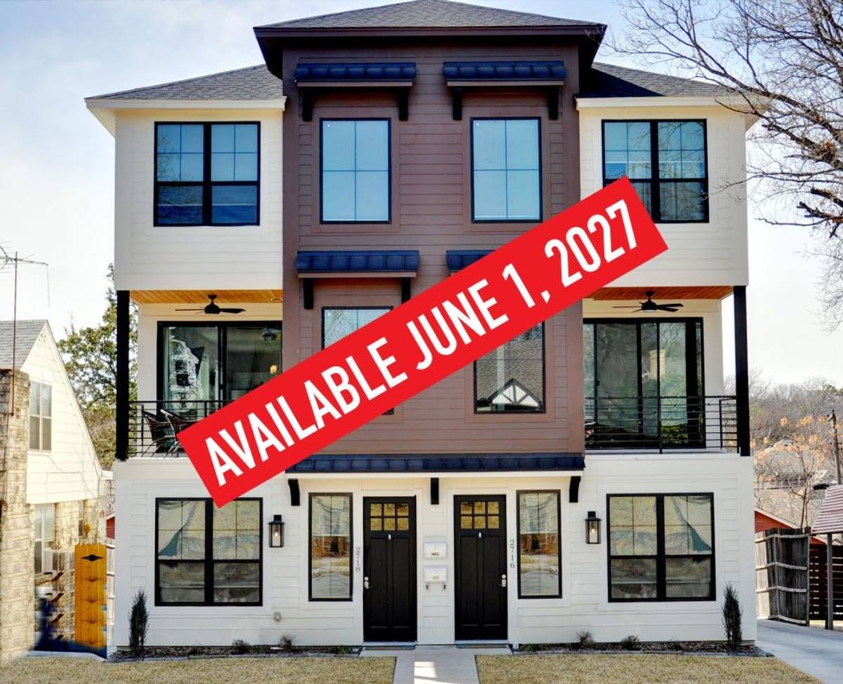 Apartment for rent at 2718 Forest Park Blvd, Fort Worth, TX 76110