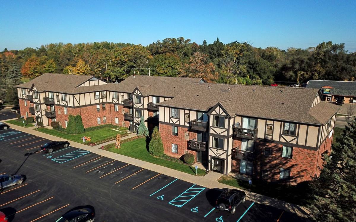 Apartment for rent at 3512 Grange Hall Rd, Holly, MI 48442