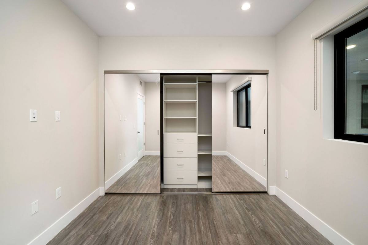 Apartment for rent at 5550 Bonner Ave, North Hollywood, CA 91601