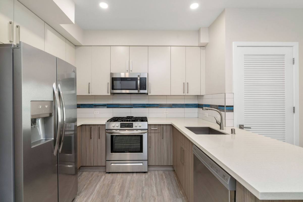 Apartment for rent at 5550 Bonner Ave, North Hollywood, CA 91601