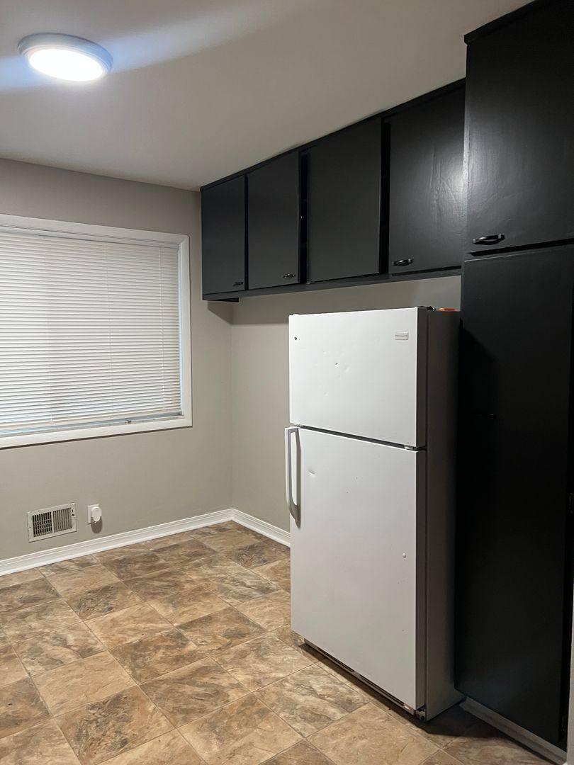 Apartment for rent at 6051 Laurel Hall Dr, Indianapolis, IN 46226