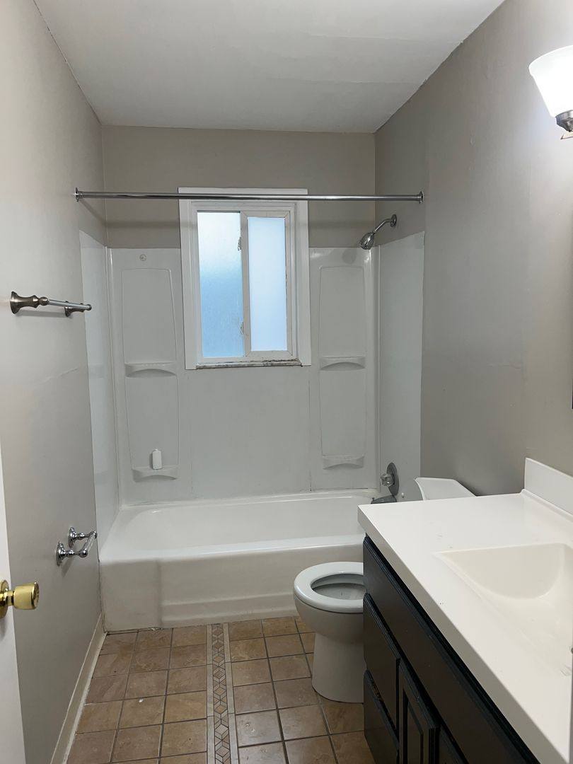 Apartment for rent at 6051 Laurel Hall Dr, Indianapolis, IN 46226