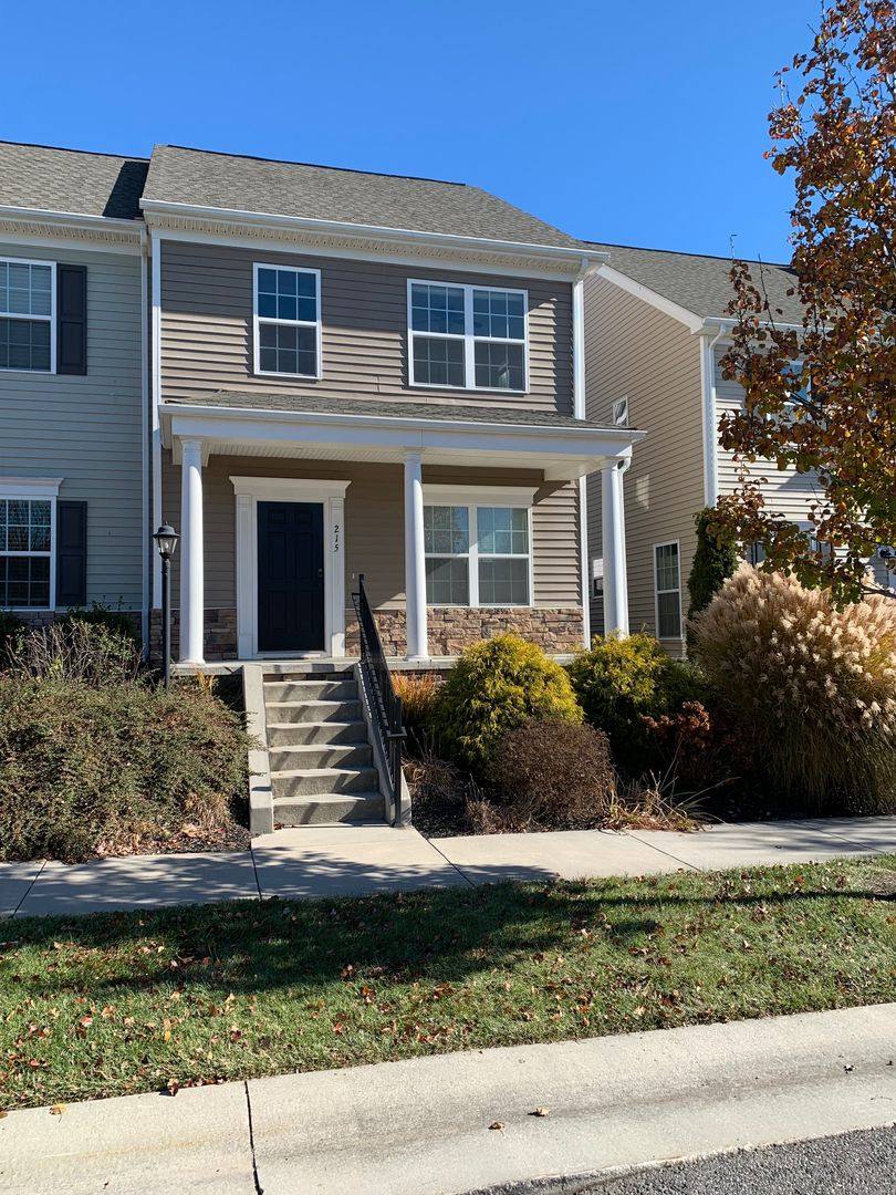Townhouse for rent at 215 Phoenix Blvd, Christiansburg, VA 24073