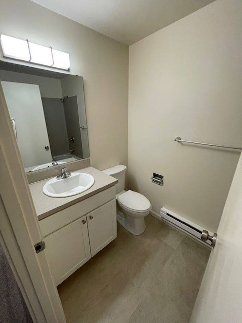 Apartment for rent at 11745 15th Ave NE, Seattle, WA 98125
