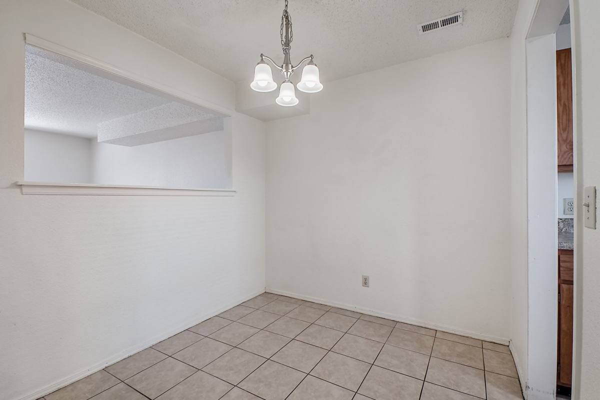 Apartment for rent at 653-1035 N Betty Jo Dr, Fayetteville, AR 72701