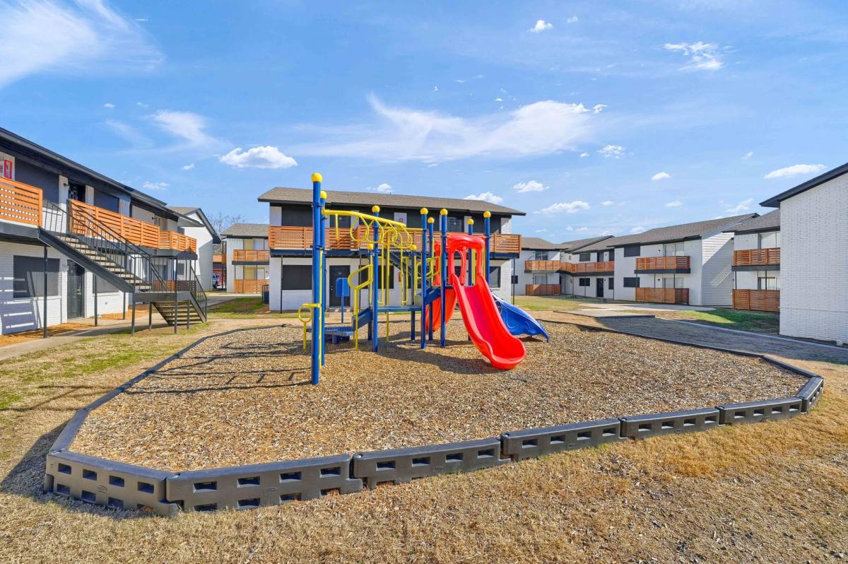 Apartment for rent at 2824 W Crawford St, Denison, TX 75020