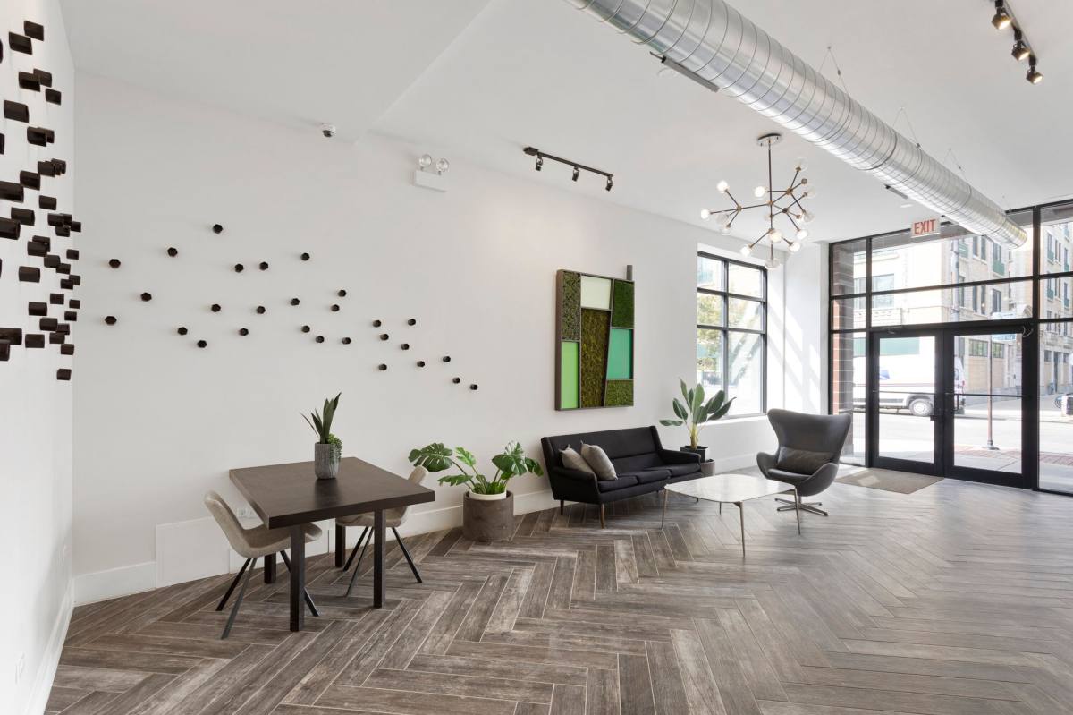 Apartment for rent at 1531 W Howard St, Chicago, IL 60626