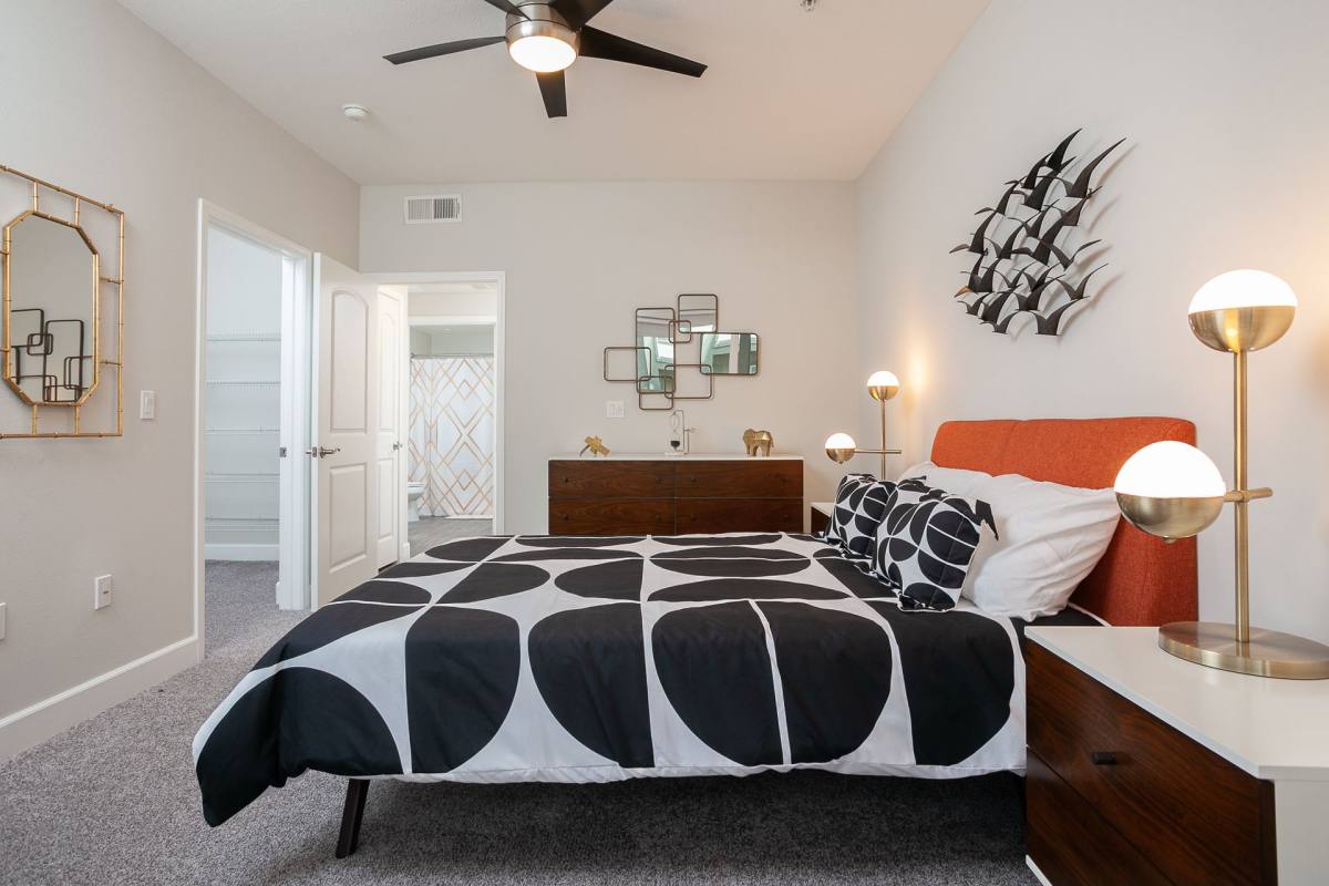 Apartment for rent at 2100 E Katella Ave, Anaheim, CA 92806