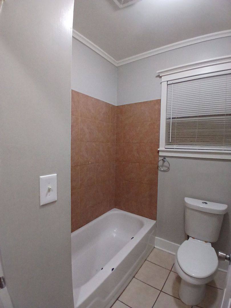 House for rent at 1436 Maplewood St, Memphis, TN 38108