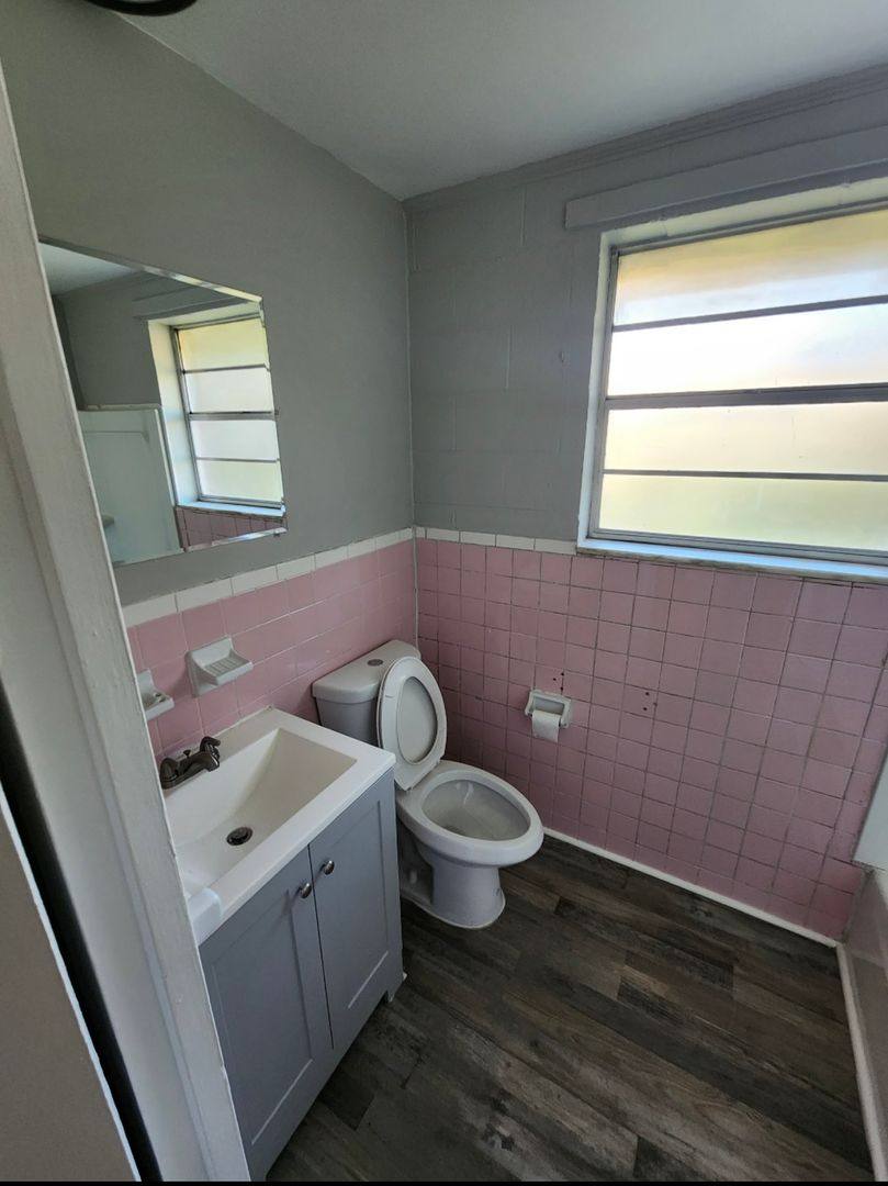 Apartment for rent at 1139 Main St, Rocky Top, TN 37769