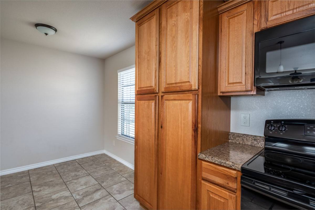 Apartment for rent at 1305 Kings Way, Del Rio, TX 78840