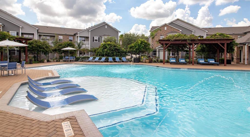 Apartment for rent at 529 Barker-Clodine Rd, Houston, TX 77094