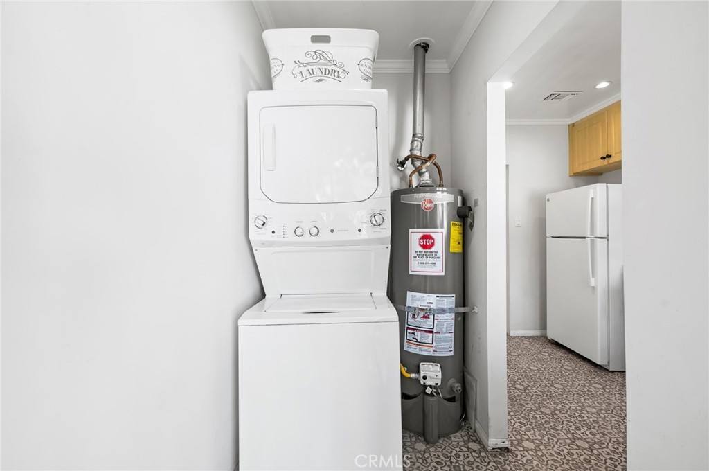 Townhouse for rent at 1336 Tamarind Ave, Los Angeles, CA 90028
