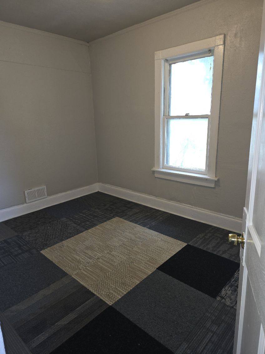 Apartment for rent at 106 W Keefe Ave #106, Milwaukee, WI 53212