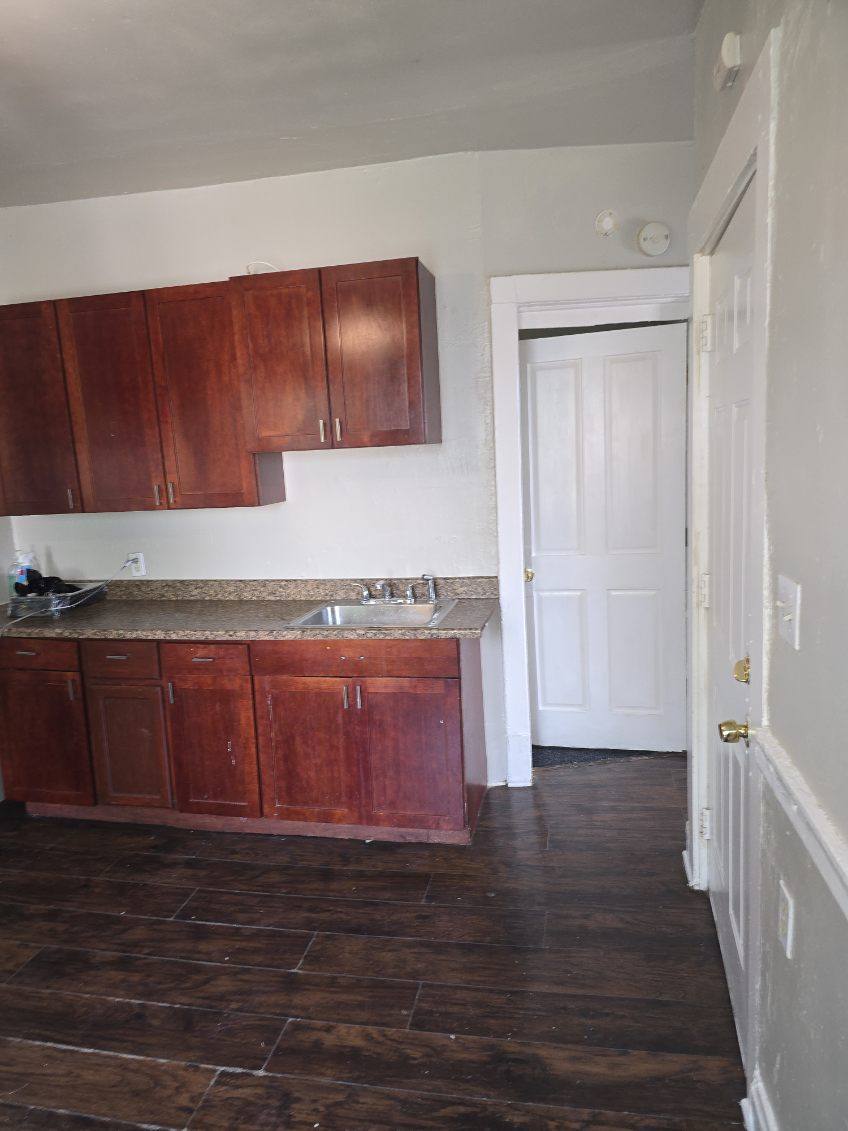 Apartment for rent at 106 W Keefe Ave #106, Milwaukee, WI 53212
