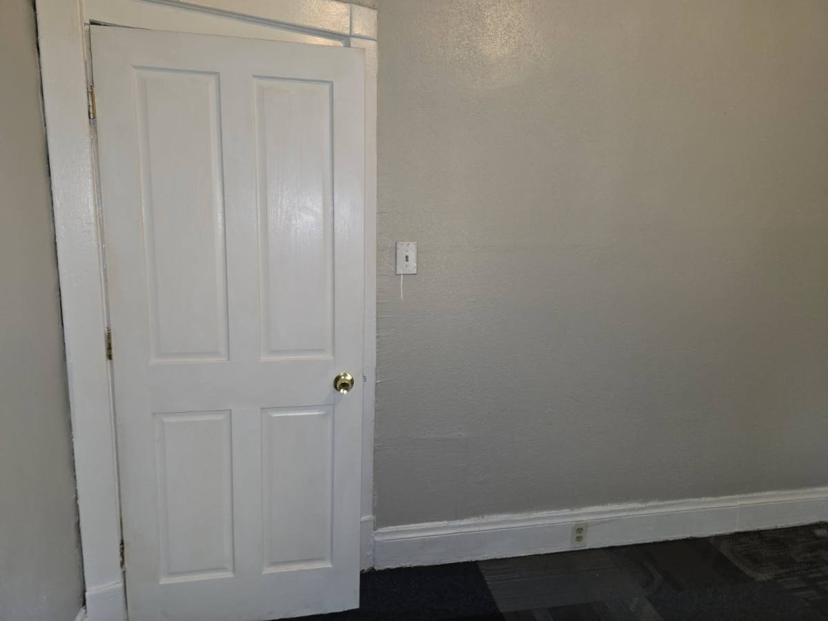 Apartment for rent at 106 W Keefe Ave #106, Milwaukee, WI 53212