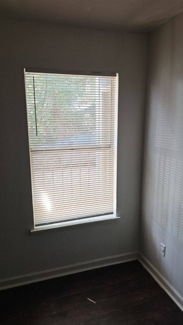 Apartment for rent at 2709 Ave E, Birmingham, AL 35218