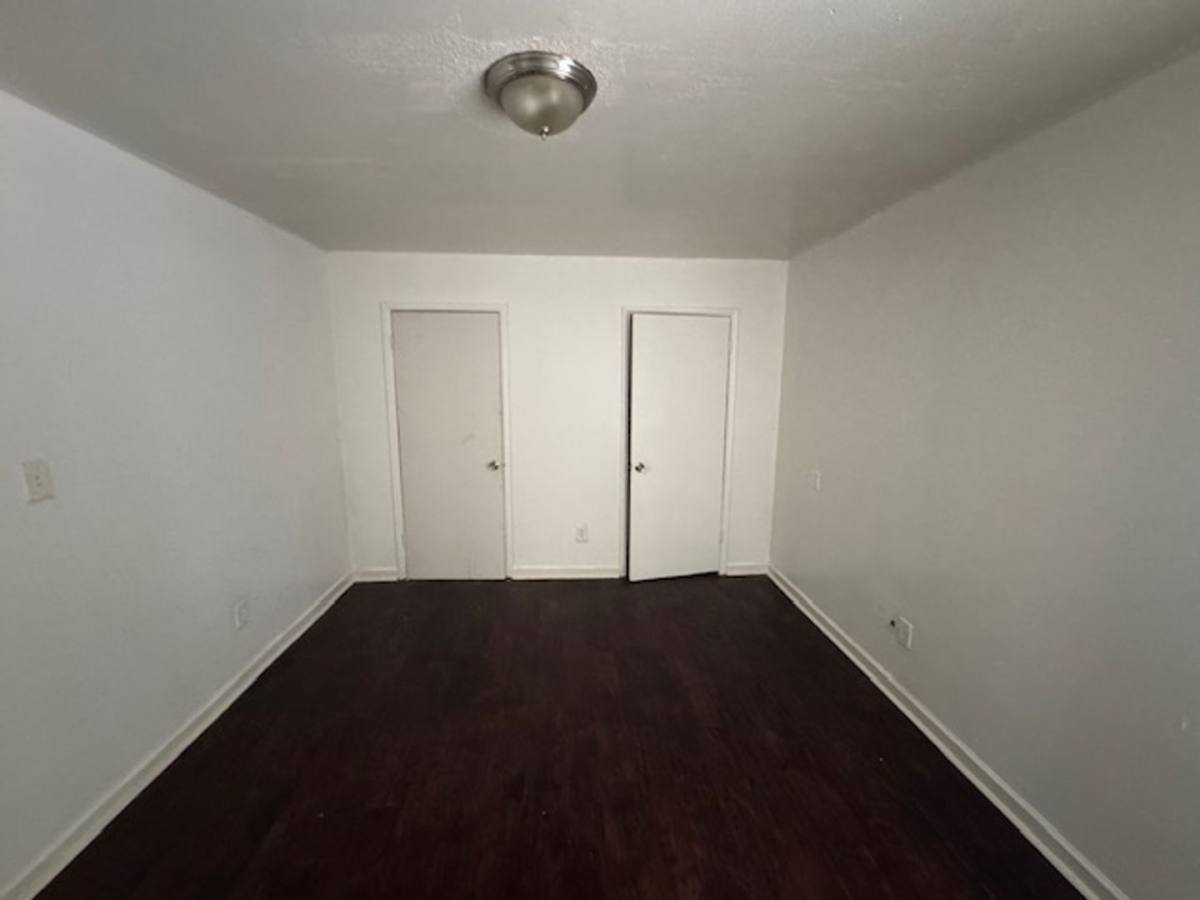 Apartment for rent at 2709 Ave E, Birmingham, AL 35218
