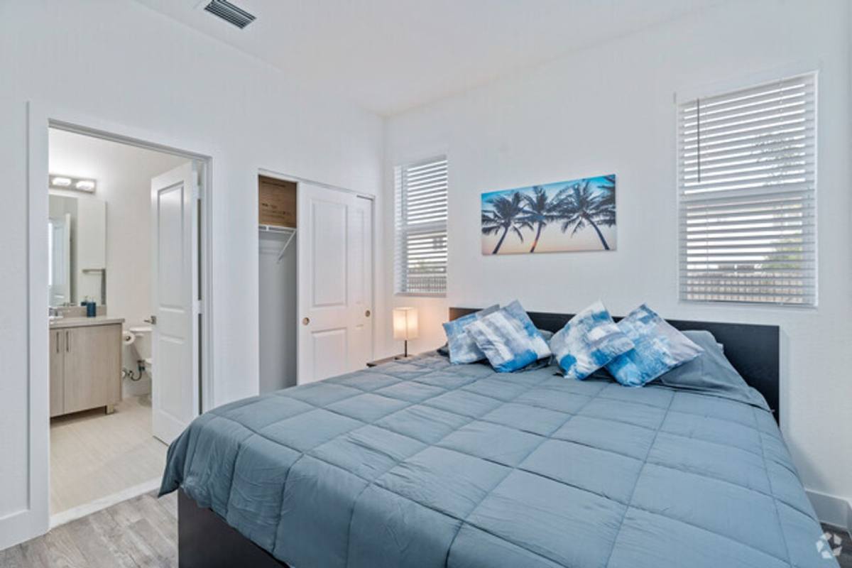 Apartment for rent at 175 SW 7th St, Homestead, FL 33034